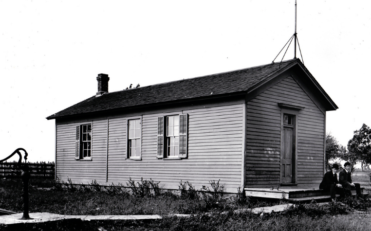 Featured Photos: Old Lace Schoolhouse Museum